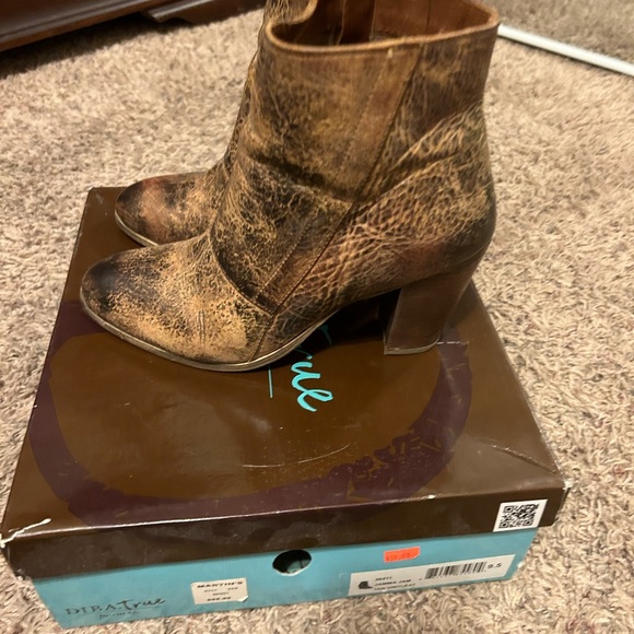 DIBA True Boots - Picture 3 of 4